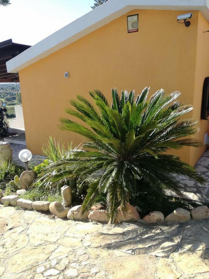 Villa Ingeborg Quartu SantʼElena Esterno foto